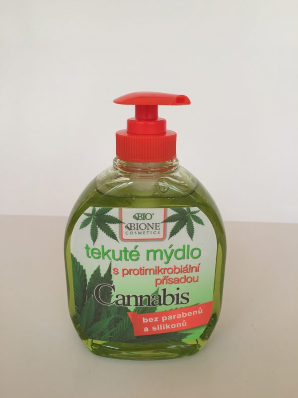 Bione Tekuté mýdlo CANNABIS s protimikrobiální přísadou, 300 ml